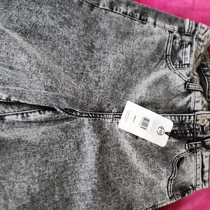 Fashion To Figure Jeans